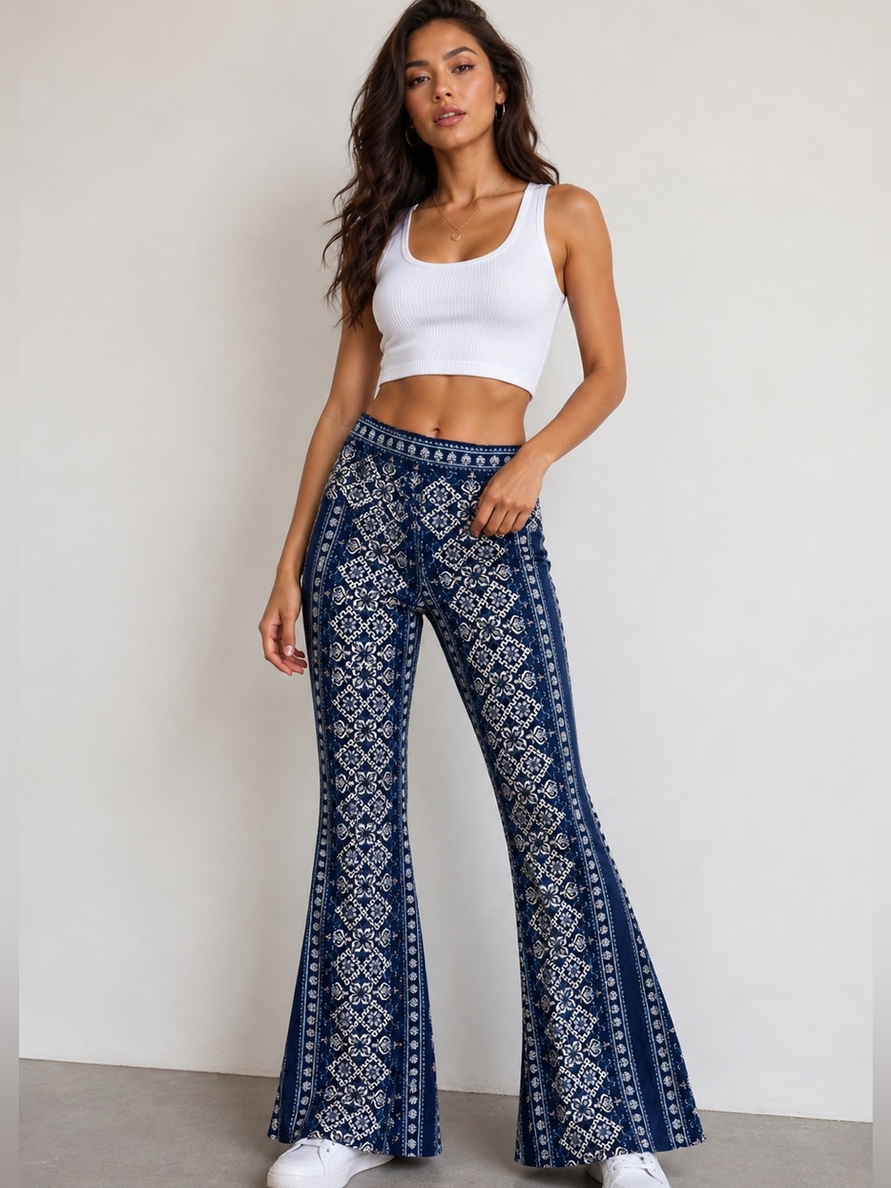Boho High-Waisted Flare Tile-Print Navy Flare Pants Size Small